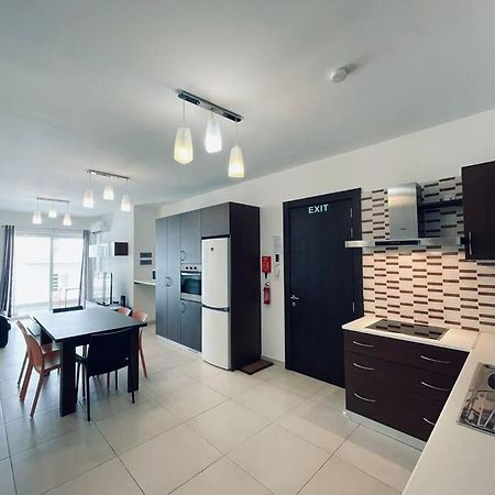 Stylish Modern Central Apartment 4 Paceville San Ġiljan Exterior foto