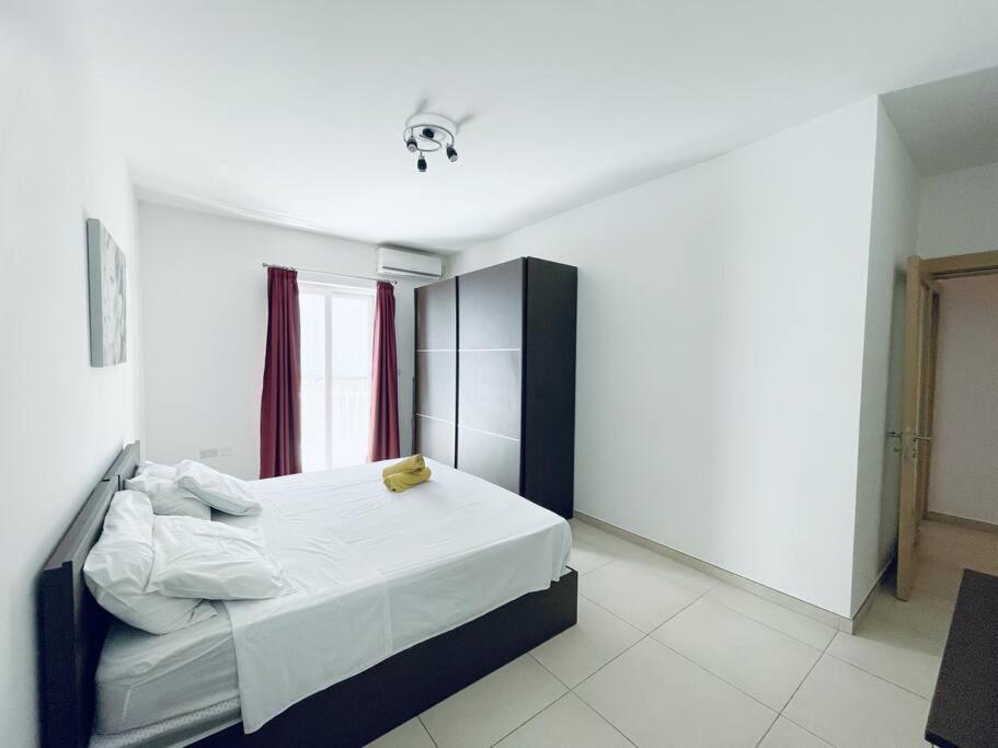 Stylish Modern Central Apartment 4 Paceville San Ġiljan Exterior foto
